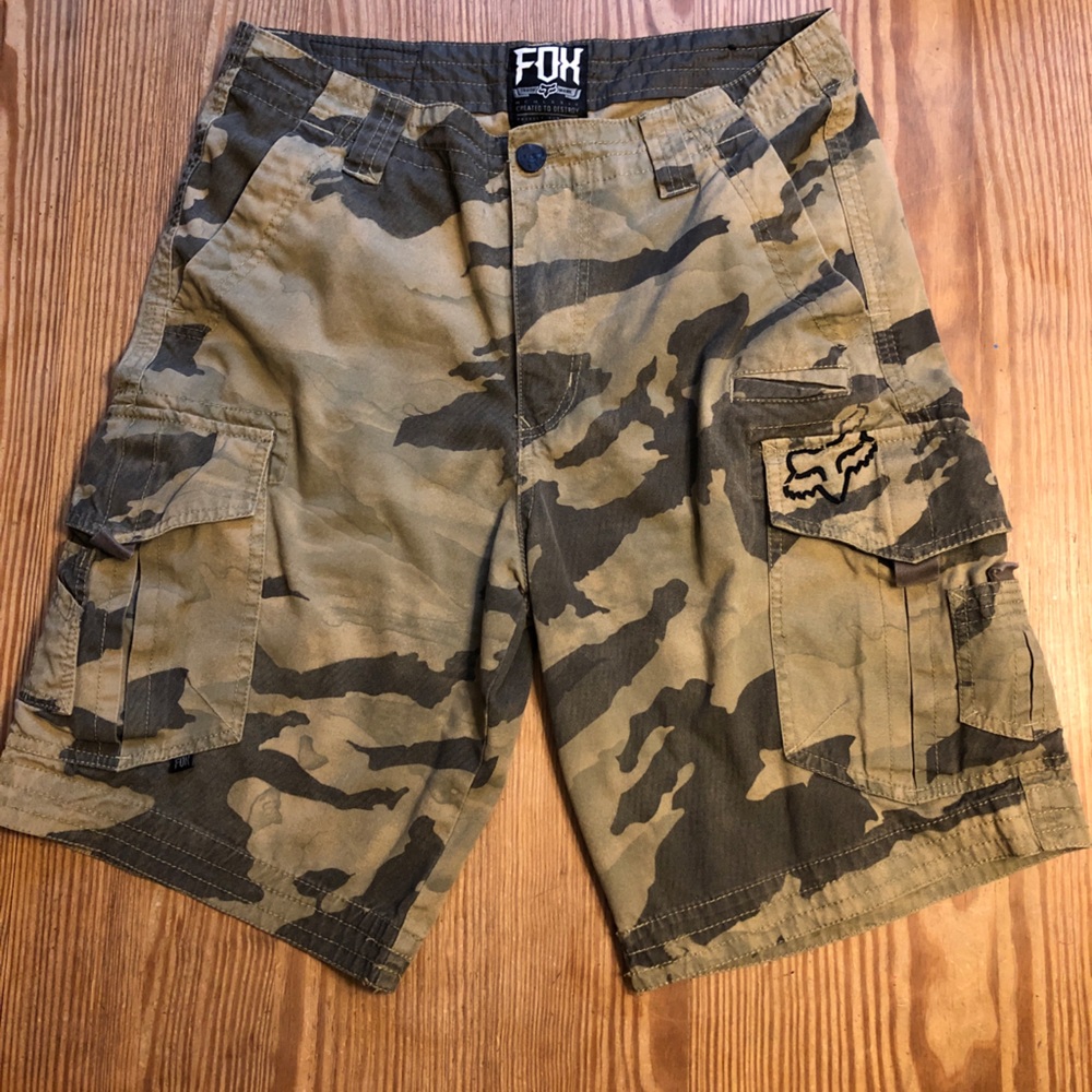 Worn once or twice. Like new.